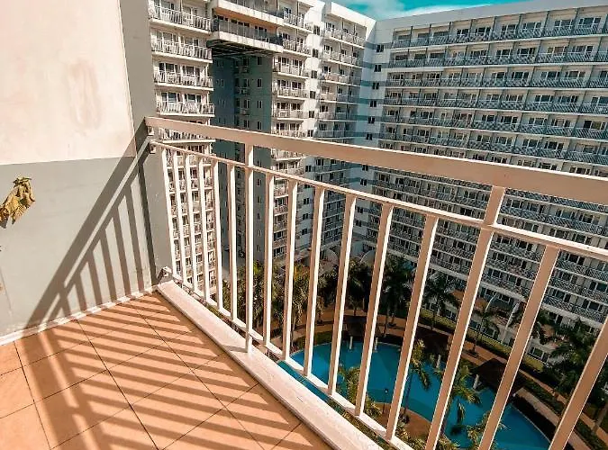 Отель Shell Residences - Moa Манила
